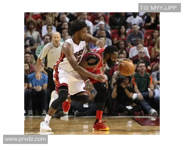 火箭主场力克热火，晋级东部半决赛：战胜困境，勇攀高峰