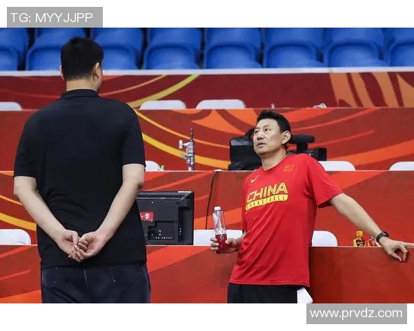 疫情防控下的CBA赛场_李楠带队无须下团没精力进入战硷强度后劲减退