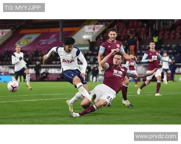 英超保级形势深度解析各队生死存亡的关键因素与前景展望